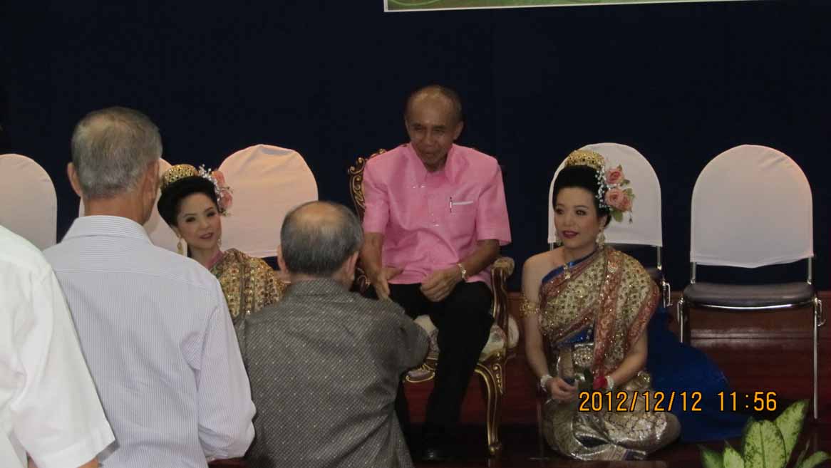 Dr_Meechai_Srisai 28.JPG 71.0K